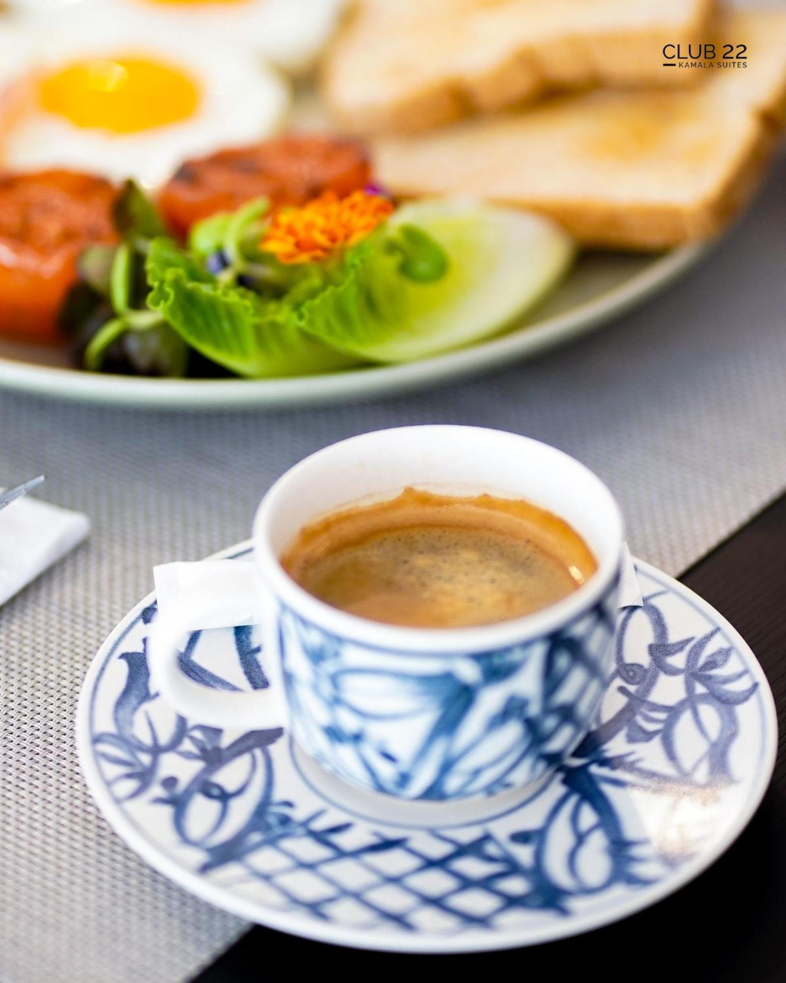Club22 Kamala Suites, 카말라 비치 외부 사진